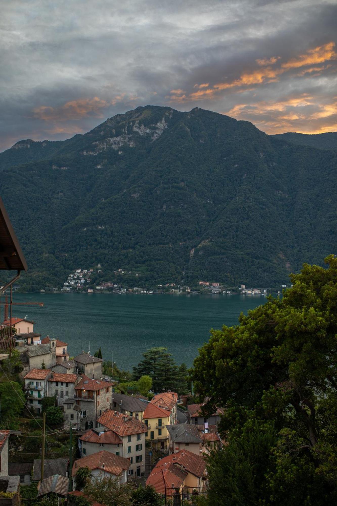 Appartamento Casa Rina Nesso Esterno foto